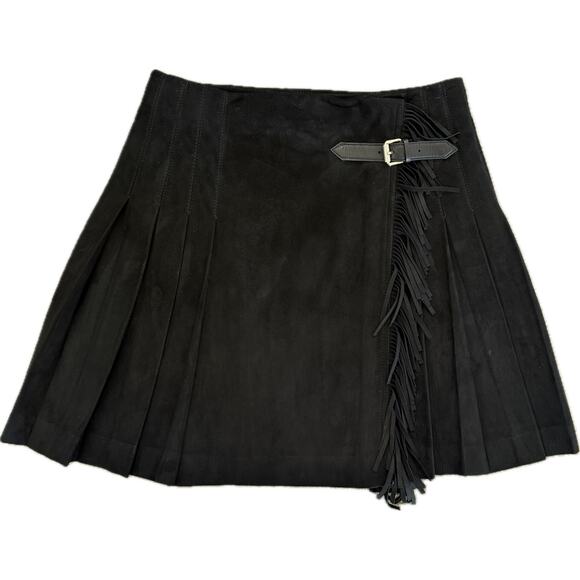burberry 100% lamb suede pleated fringe mini skirt w/ buckle - Picture 3 of 8